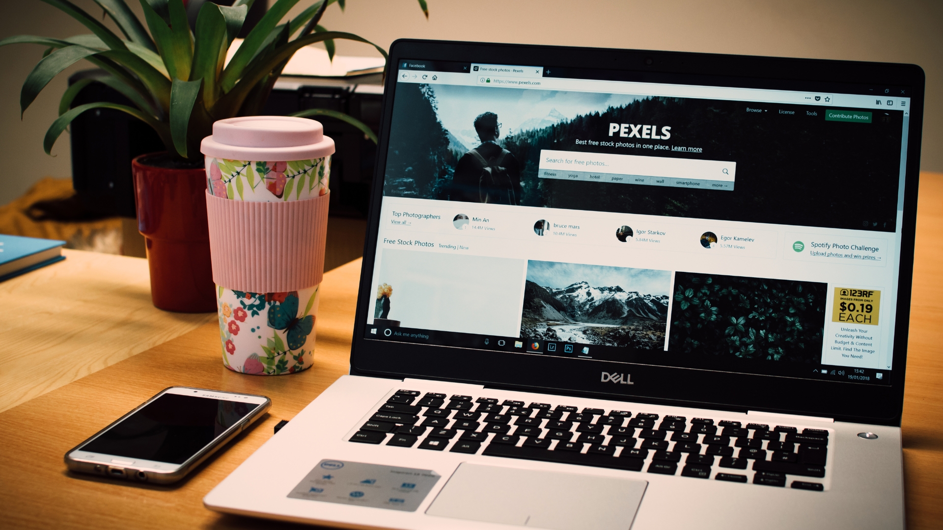 How to Build a Membership Site for Recurring Income